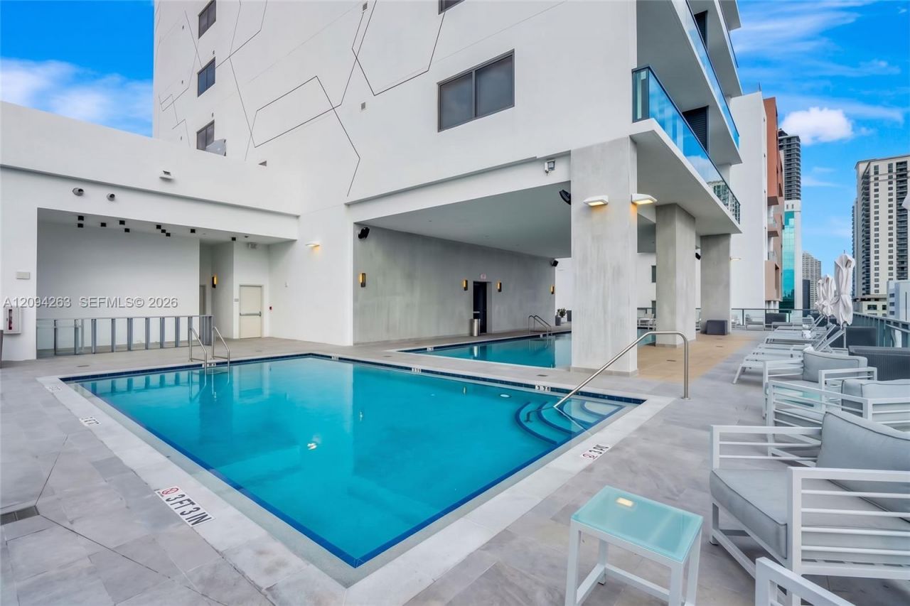 229 SW 9th St , Unit 505, Miami, FL 33130 Photo