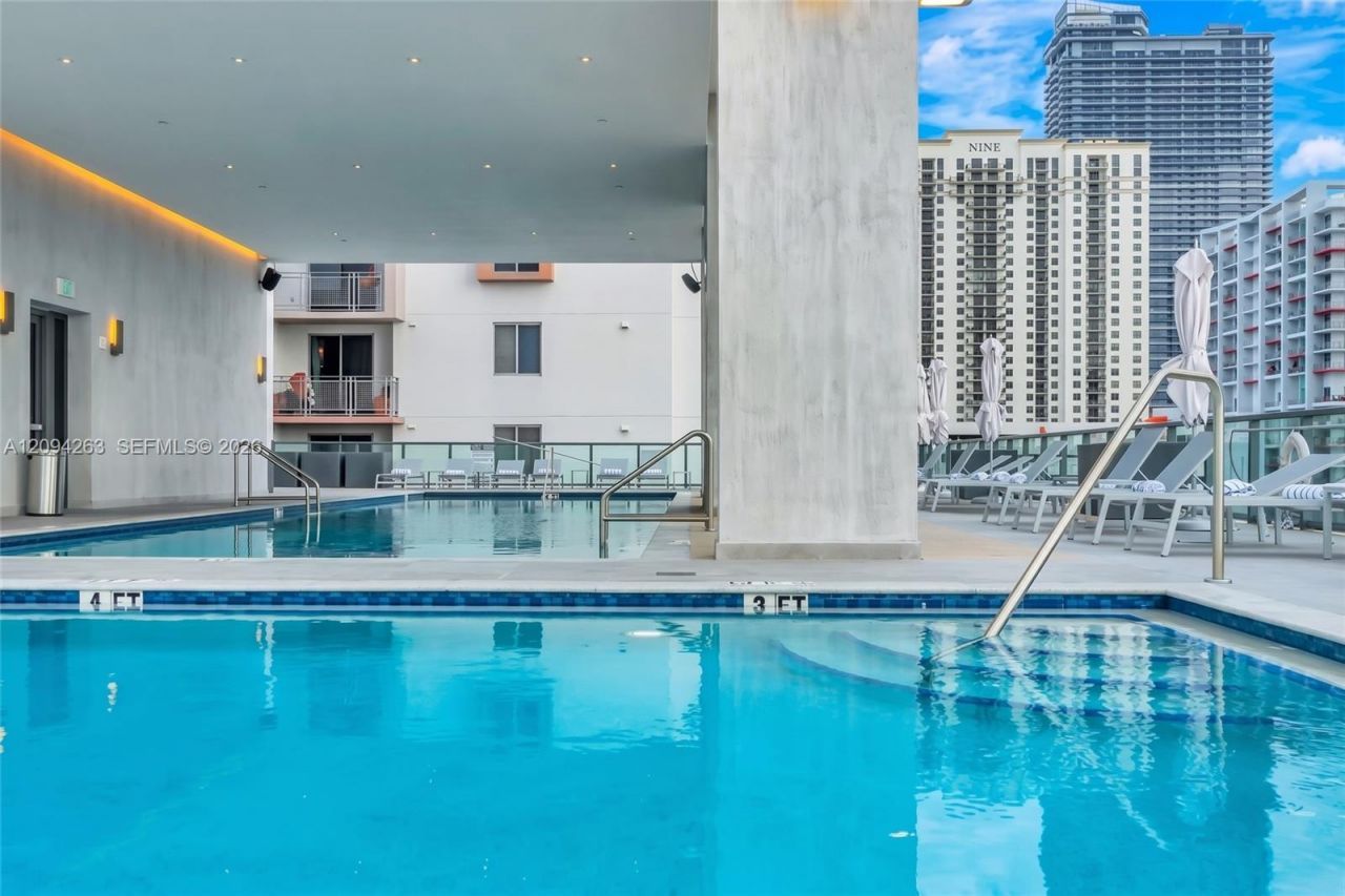 229 SW 9th St , Unit 505, Miami, FL 33130 Photo