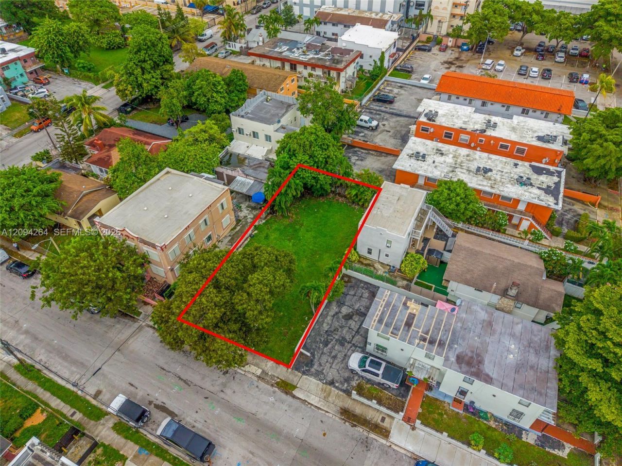 329 SW 11th Ave , Miami, FL 33130 Photo