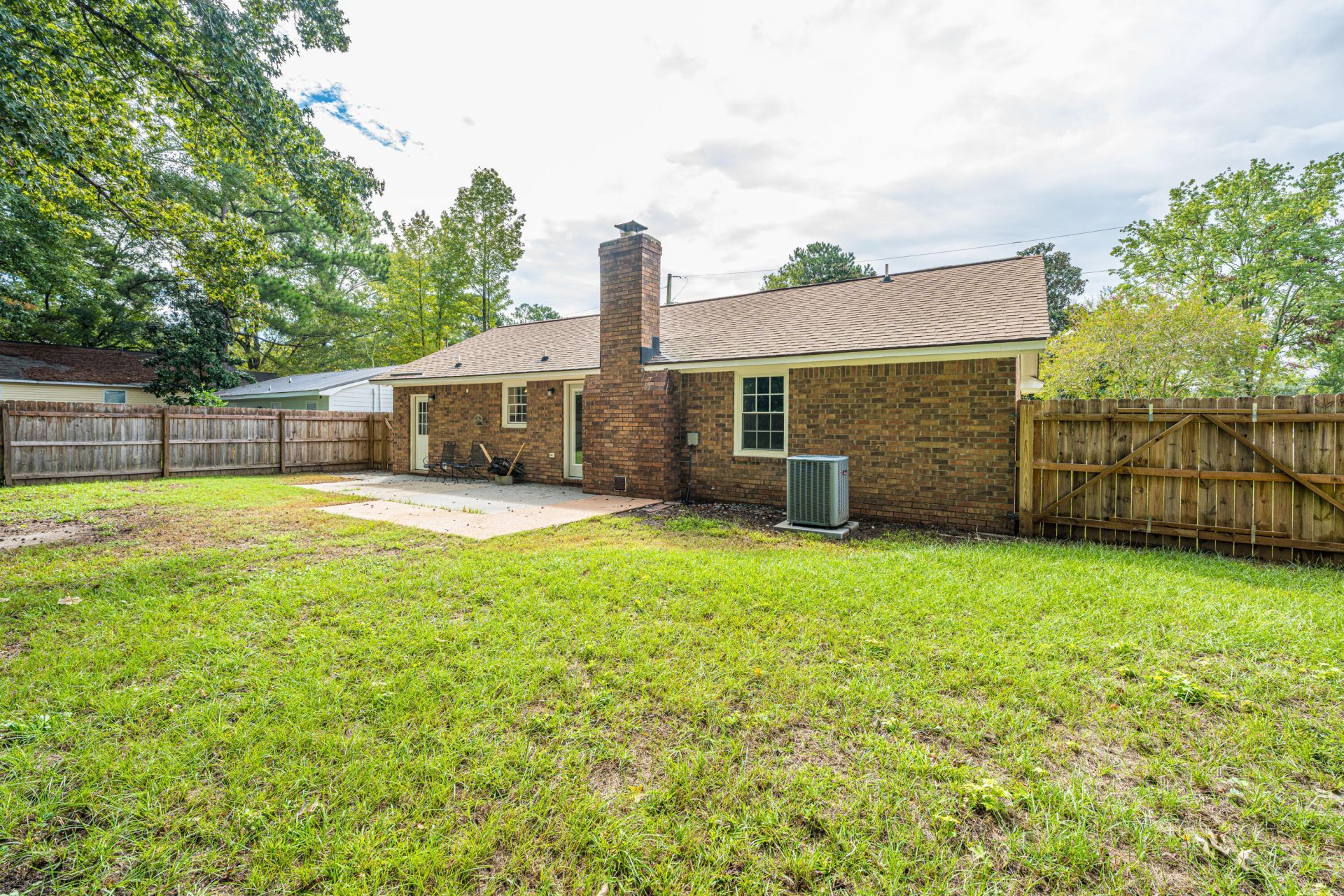 443 Robin Drive Photo 42