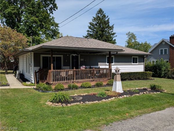 17512 Lundys Lane , Lake Milton, OH 44429
