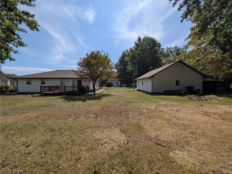 17512 Lundys Lane, Lake Milton, OH 44429 Photo 42