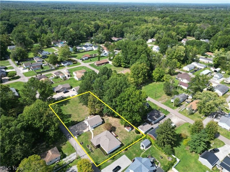 17512 Lundys Lane, Lake Milton, OH 44429 Photo 48