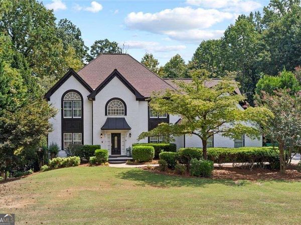 5502 Oakwood Drive, Stone Mountain, GA 30087