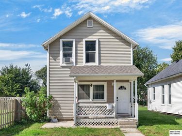 2514 N 18th Street, Omaha, NE 68110