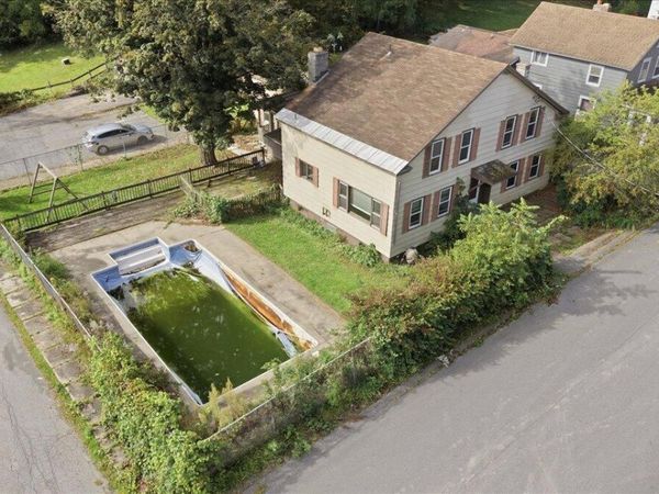 32 Queen Street, Whitehall, NY 12887
