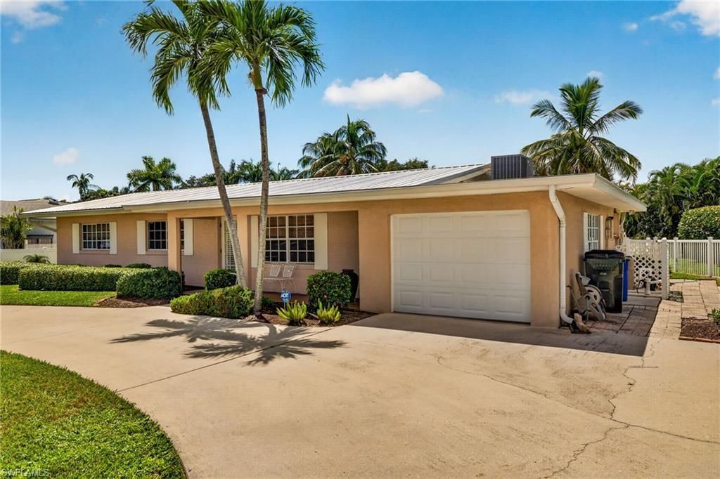 11030 Mcgregor Blvd , Fort Myers, FL 33919 Photo