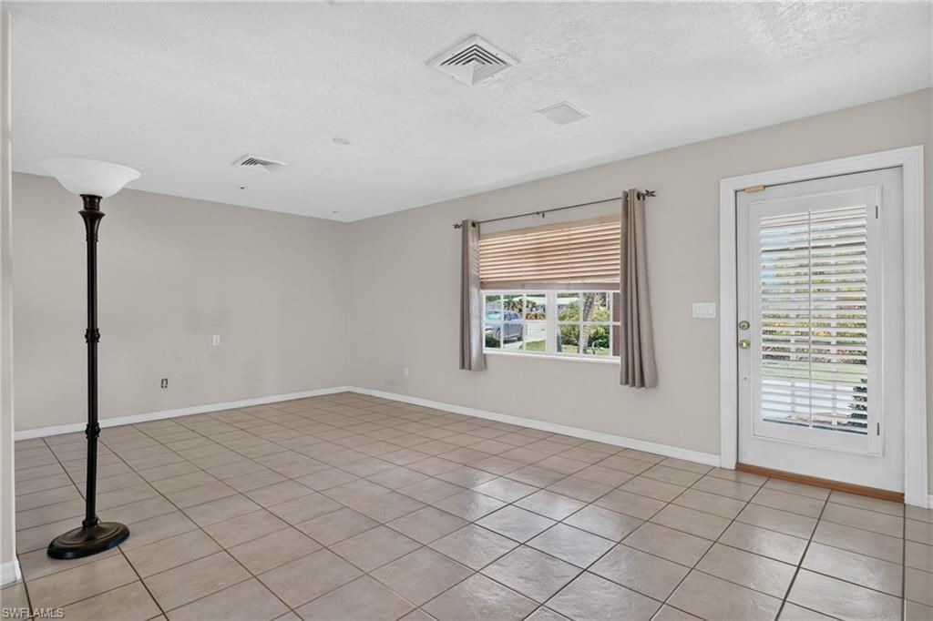 11030 Mcgregor Blvd , Fort Myers, FL 33919 Photo