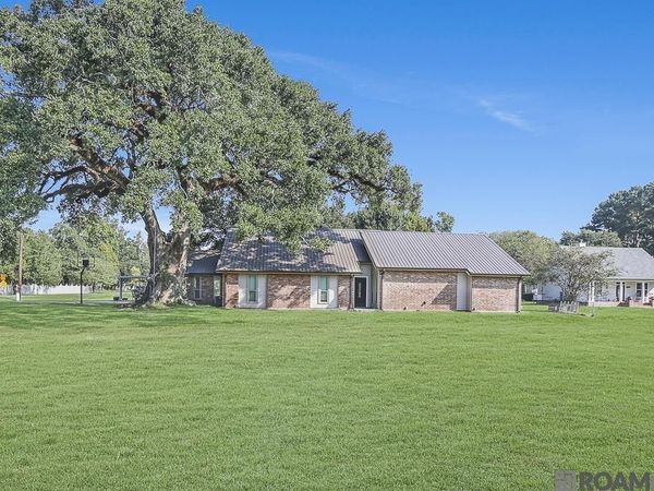 36106 Ridge Rd, Prairieville, LA 70769