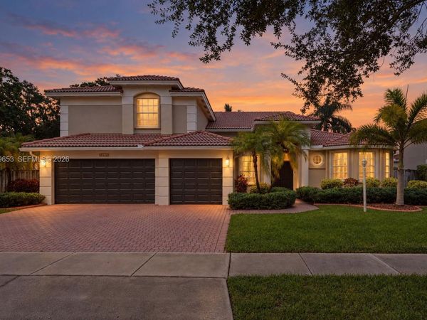 13875 NW 20th St , Pembroke Pines, FL 33028