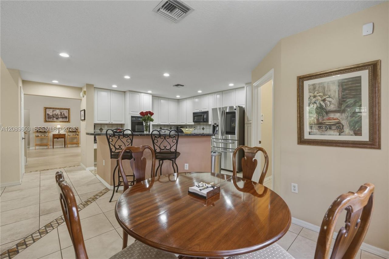 13875 NW 20th St , Pembroke Pines, FL 33028 Photo