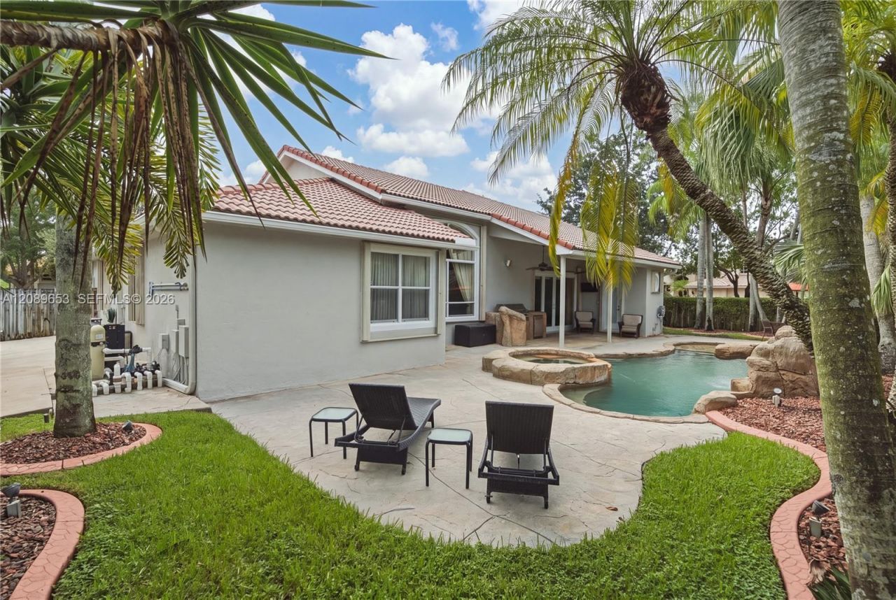 13875 NW 20th St , Pembroke Pines, FL 33028 Photo
