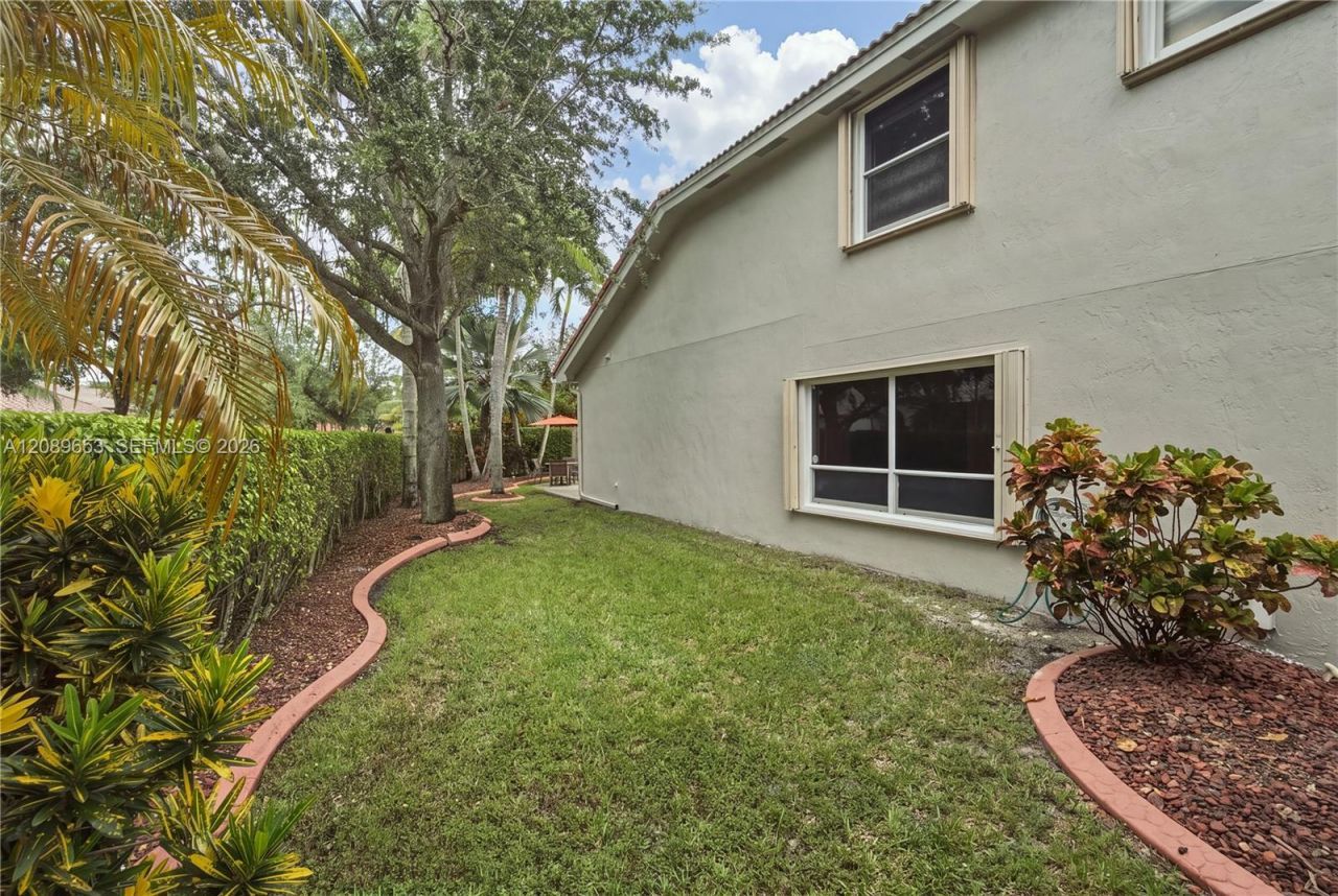 13875 NW 20th St , Pembroke Pines, FL 33028 Photo