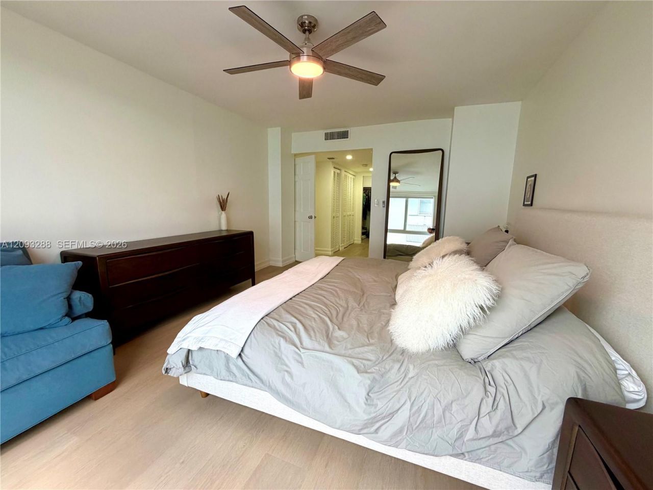 9721 E Bay Harbor Dr, Unit 5A, Bay Harbor Islands, FL 33154 Photo