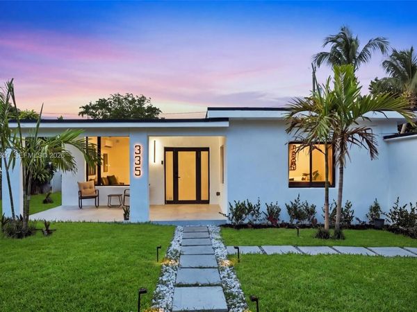 335 NW 108th St , Miami, FL 33168