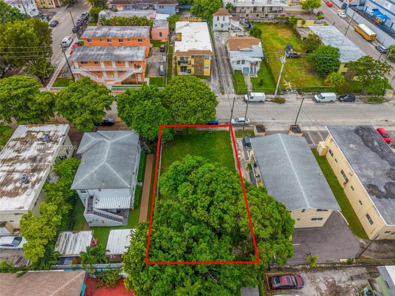 427 SW 13th Ave , Miami, FL 33135 Photo