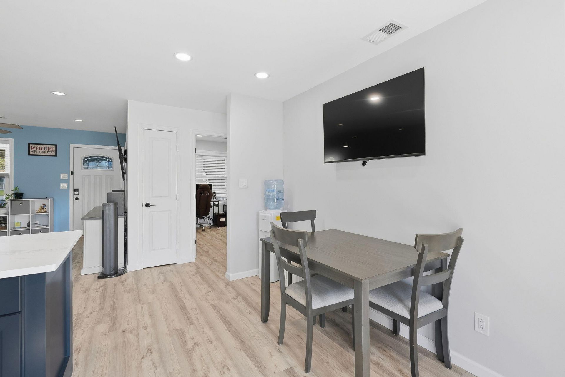 103 E Gustave Court Photo 15