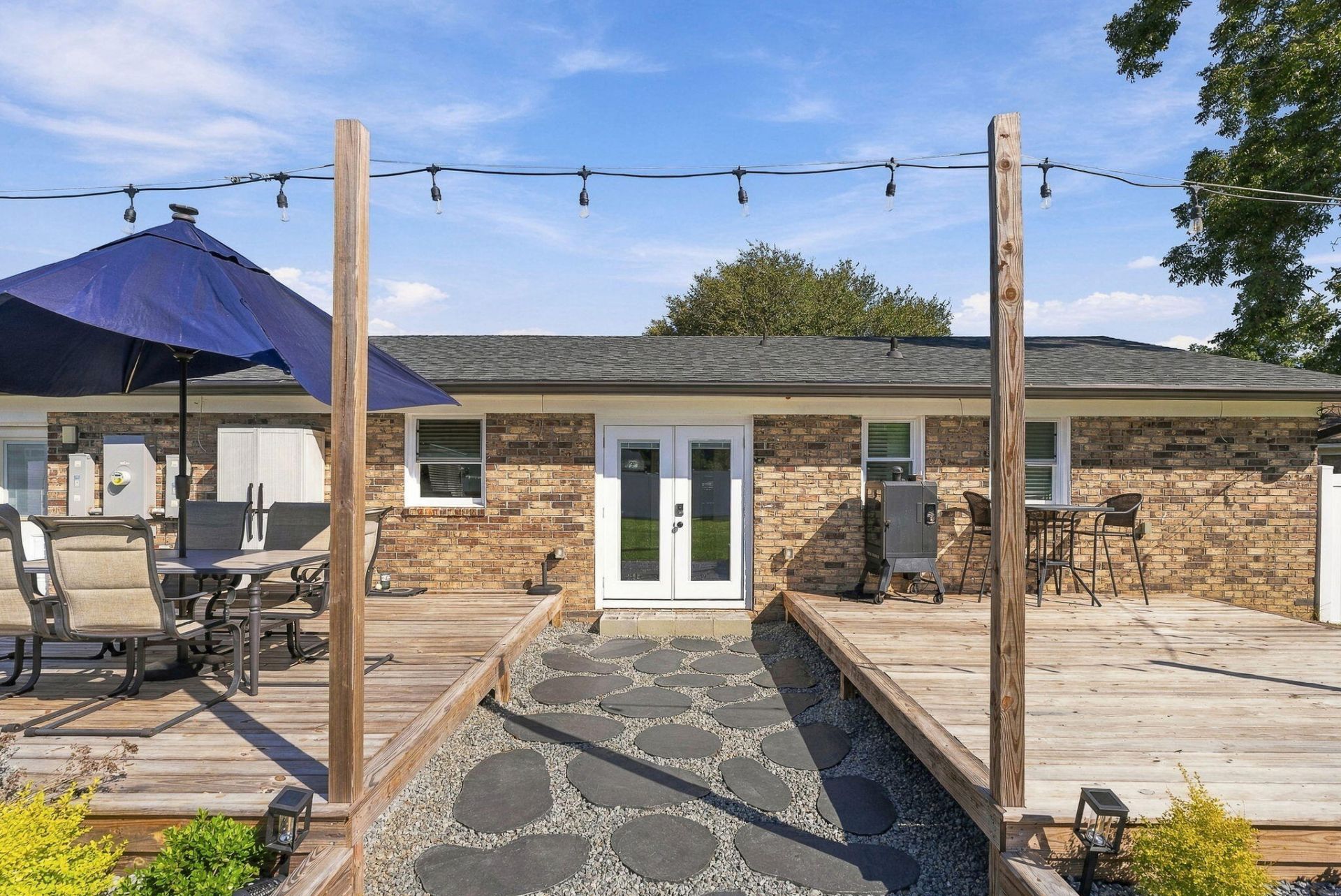 103 E Gustave Court Photo 23