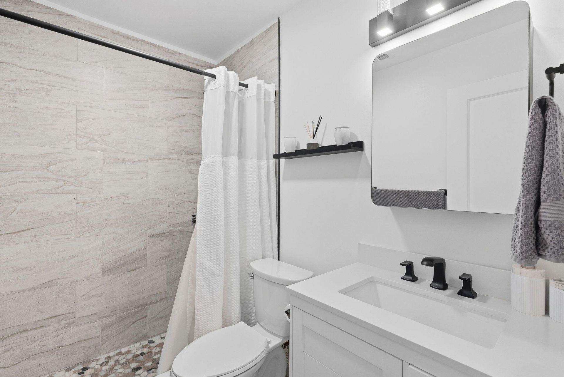 103 E Gustave Court Photo 7
