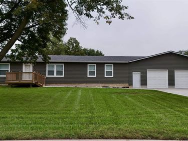 105 10th Street, Stromsburg, NE 68666