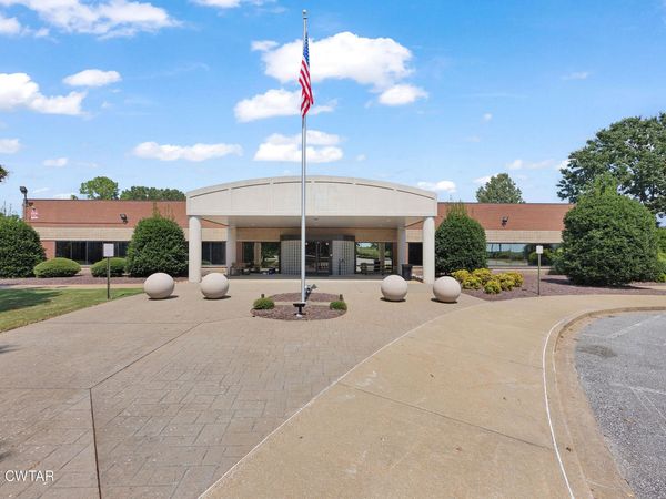 4829 US-45 N Bypass , Jackson, TN 38305