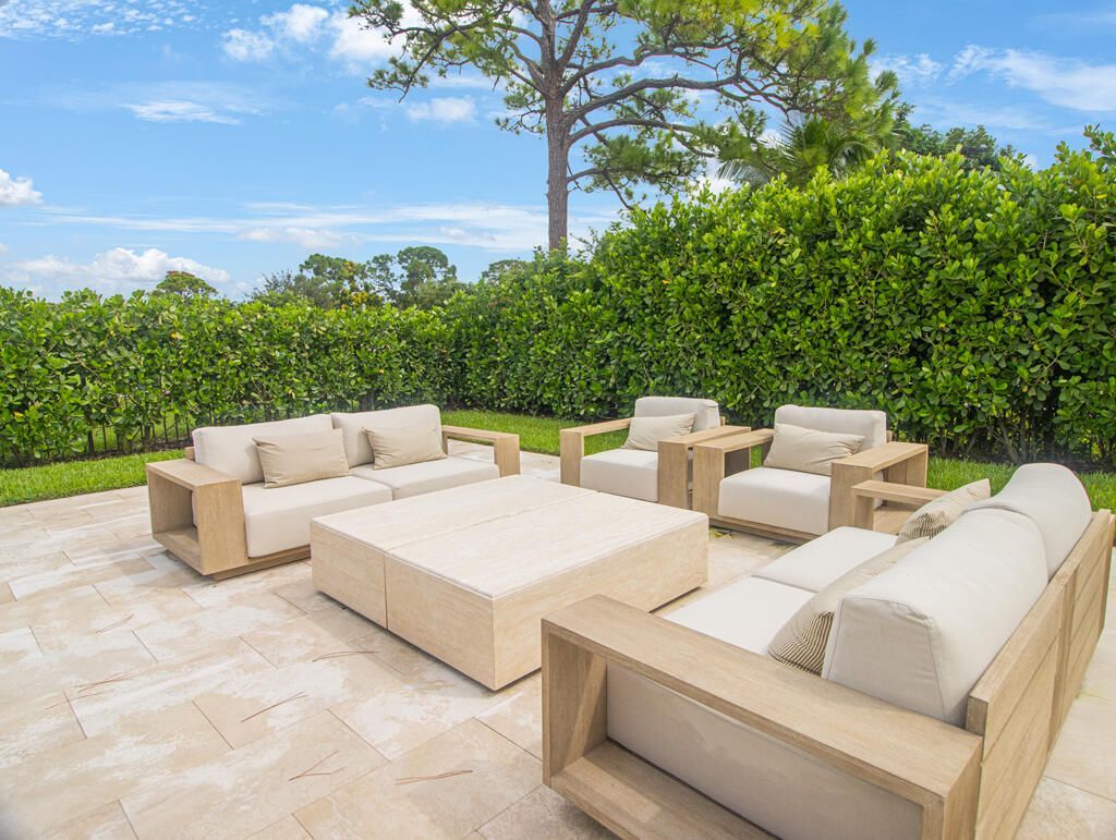 4909 Pineview Circle, Delray Beach, FL 33445 Photo