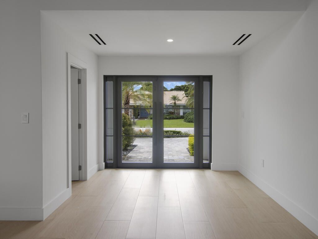 4909 Pineview Circle, Delray Beach, FL 33445 Photo