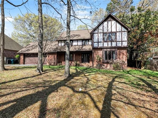 4103 Oak Hollow Drive , High Point, NC 27265
