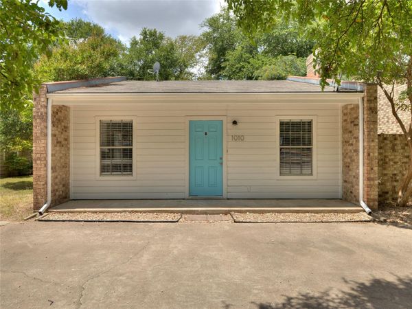 1010 Cushing DR, Unit B, Round Rock, TX 78664