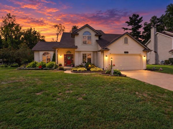53187 Holly Fern Court, South Bend, IN 46637