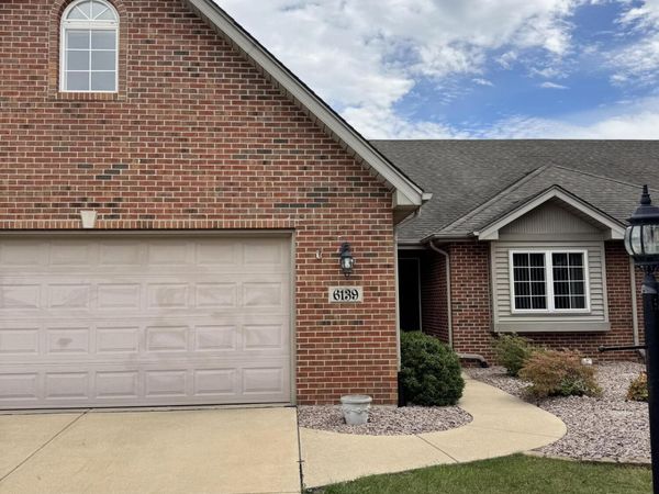 6139 Avocet Circle , Hobart, IN 46342