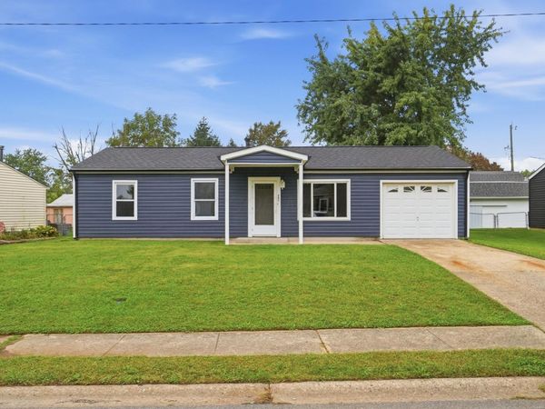 261 N Vernon Street , Sunbury, OH 43074
