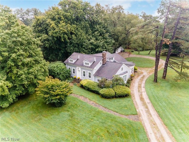 599 Battles Road, Gates Mills, OH 44040 Photo 2