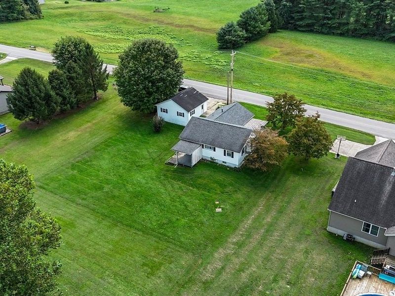 565 Dana Road, Newport, OH 45768 Photo 26
