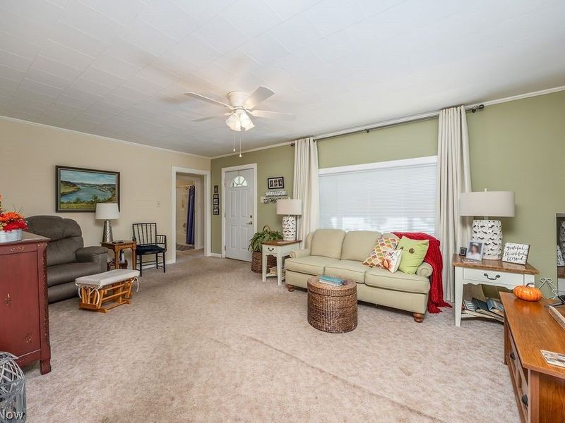 565 Dana Road, Newport, OH 45768 Photo 7
