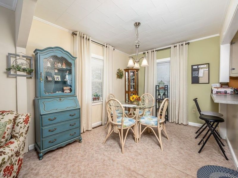 565 Dana Road, Newport, OH 45768 Photo 8