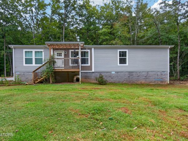 243 Cinnamon Circle, Crossville, TN 38571