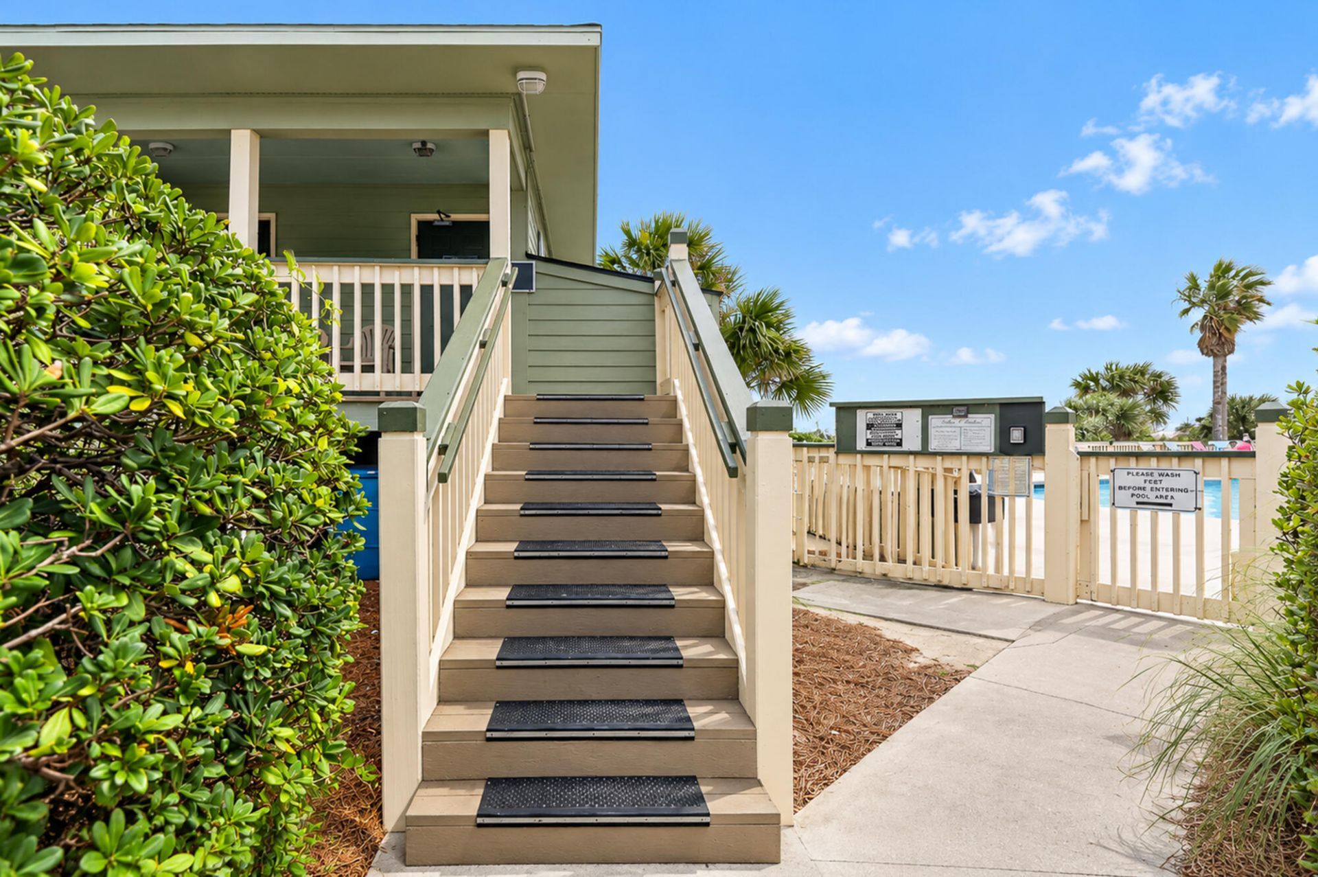 1300 Ocean Boulevard Photo 31