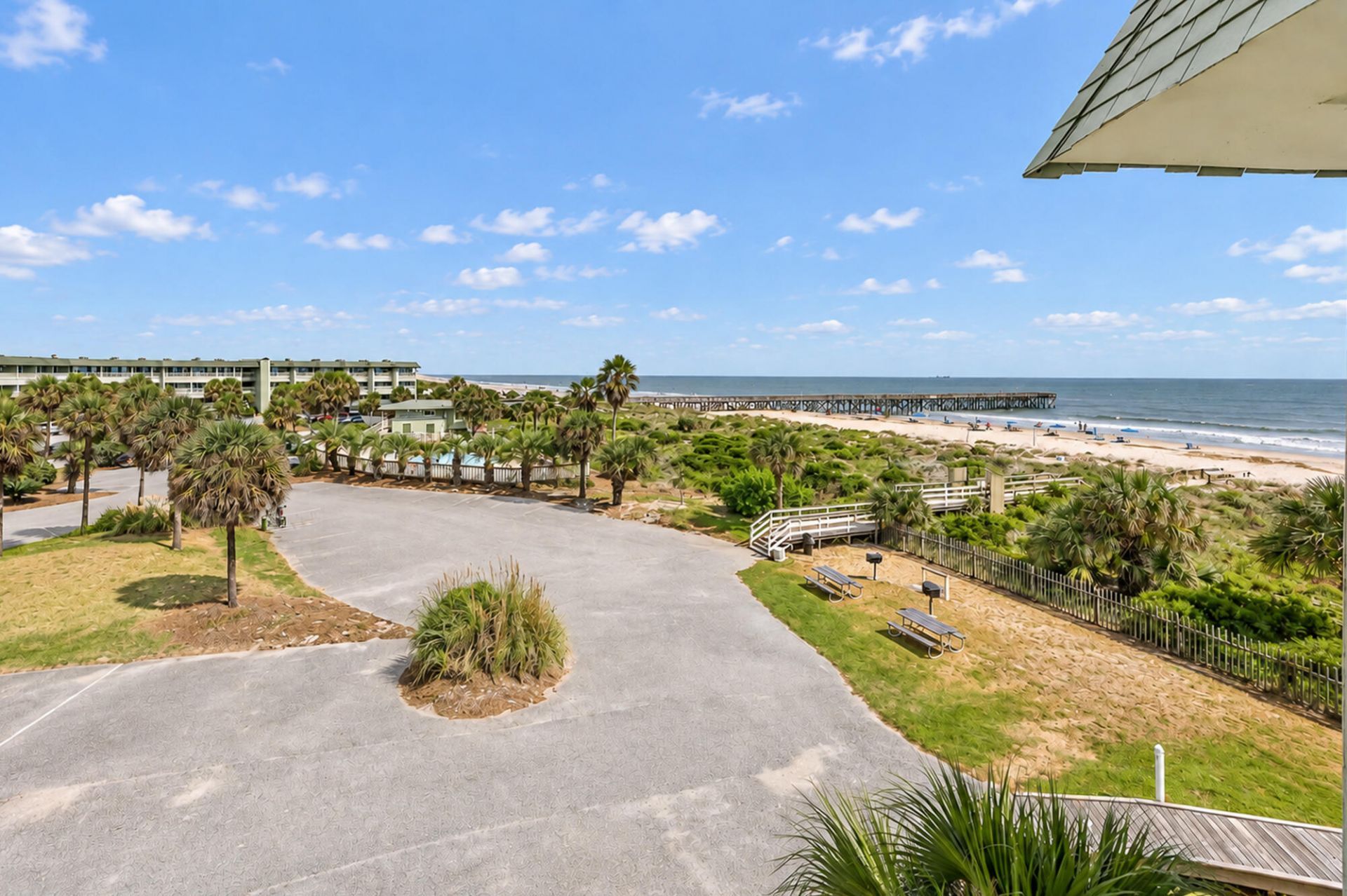1300 Ocean Boulevard Photo 37