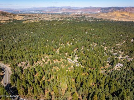 135 W Jeffrey Pine Road, Reno, NV 89511 Photo