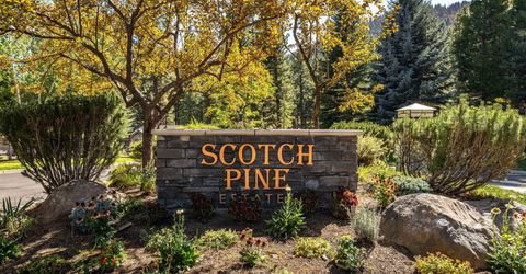 135 W Jeffrey Pine Road, Reno, NV 89511 Photo