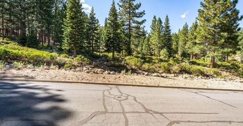 135 W Jeffrey Pine Road, Reno, NV 89511 Photo