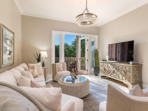 627 6TH AVE S, Unit B-302, NAPLES, FL 34102