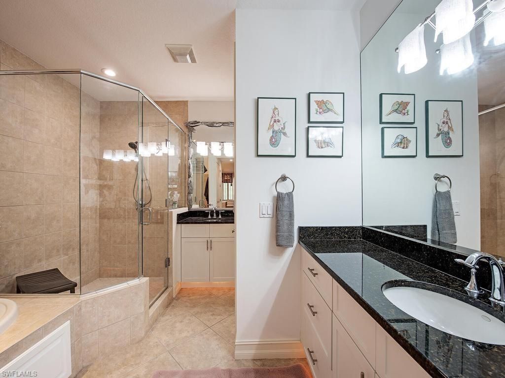 627 6th Ave S, Unit B-302, Naples, FL 34102 Photo