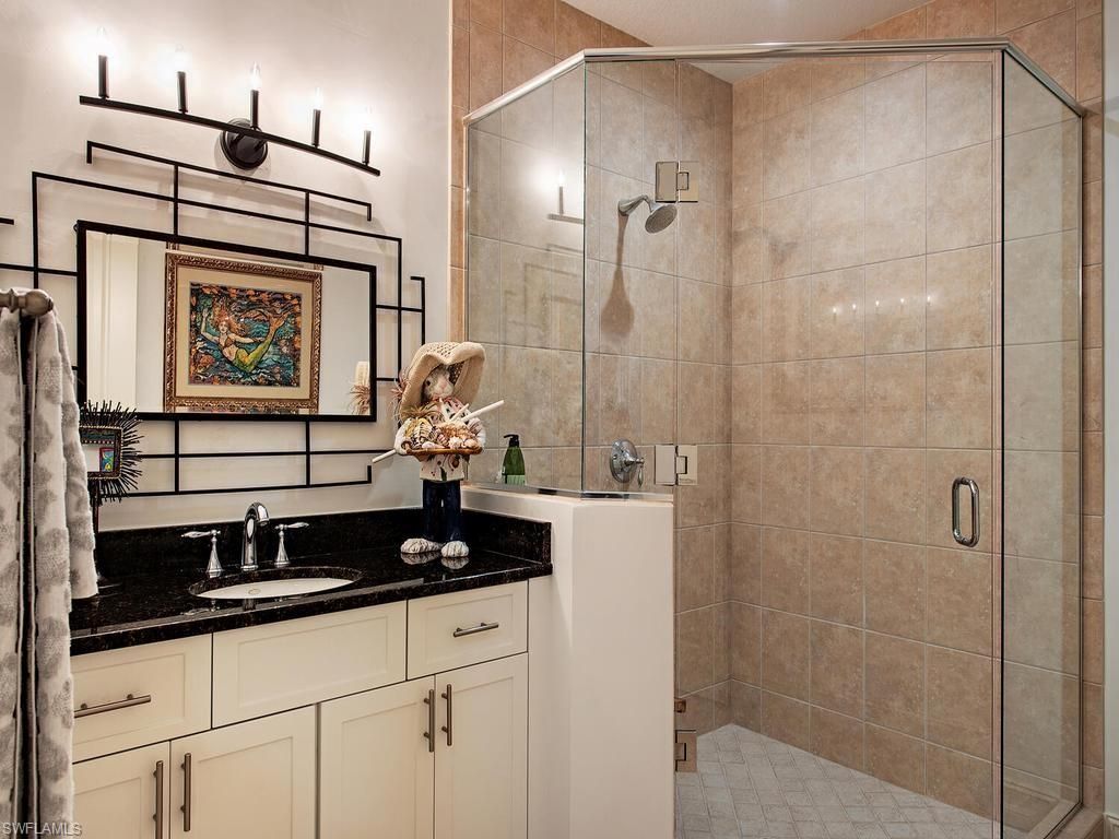 627 6th Ave S, Unit B-302, Naples, FL 34102 Photo
