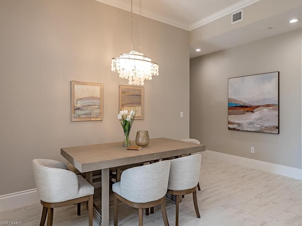627 6th Ave S, Unit B-302, Naples, FL 34102 Photo