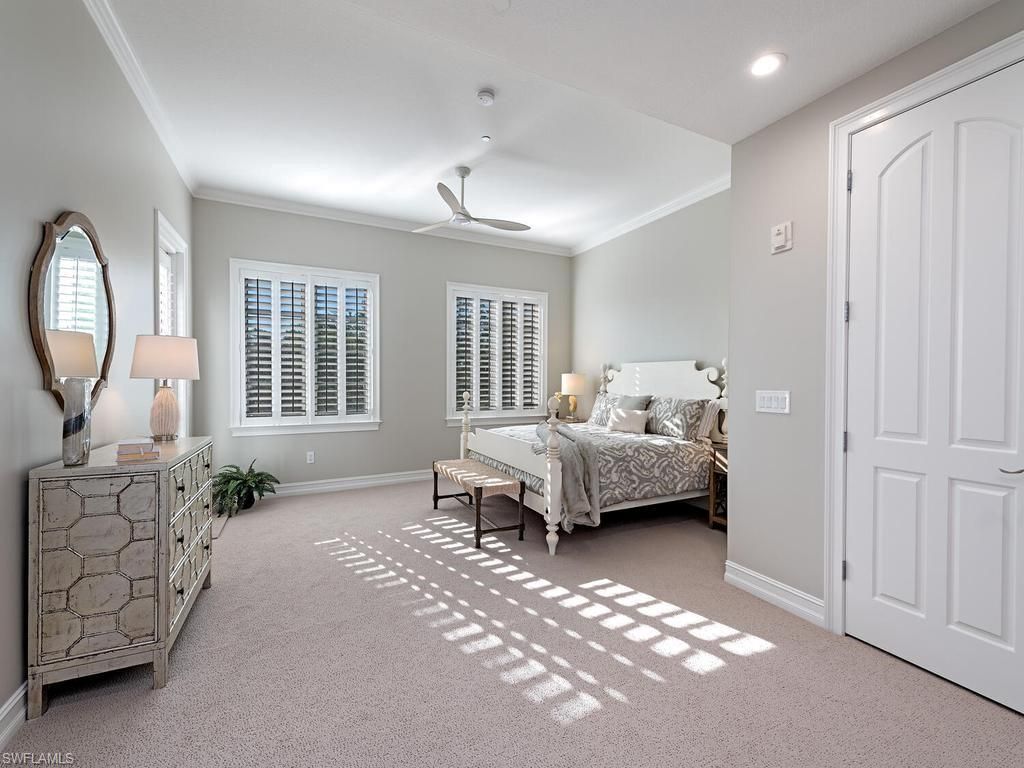 627 6th Ave S, Unit B-302, Naples, FL 34102 Photo