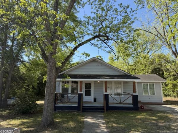 6617 E College Street, Wrightsville, GA 31096