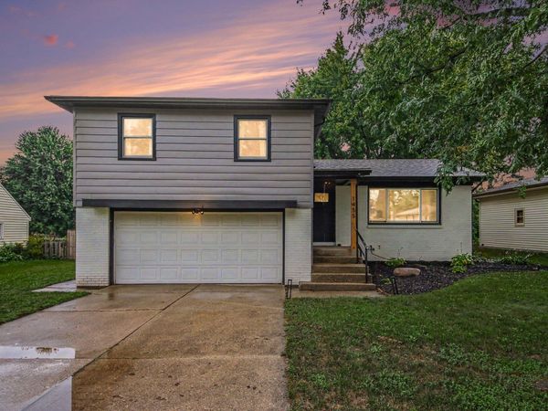 1455 Pickett Street SE, Kentwood, MI 49508