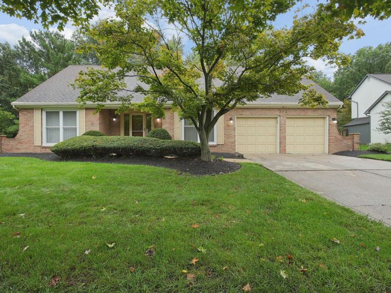 312 Tallowwood Drive, Westerville, OH 43081 Photo 2